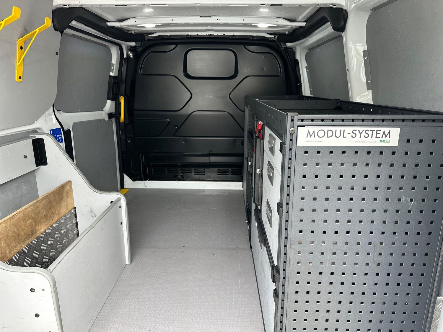 Used Ford Transit Custom 2018 for sale - 76337293: Photo 44
