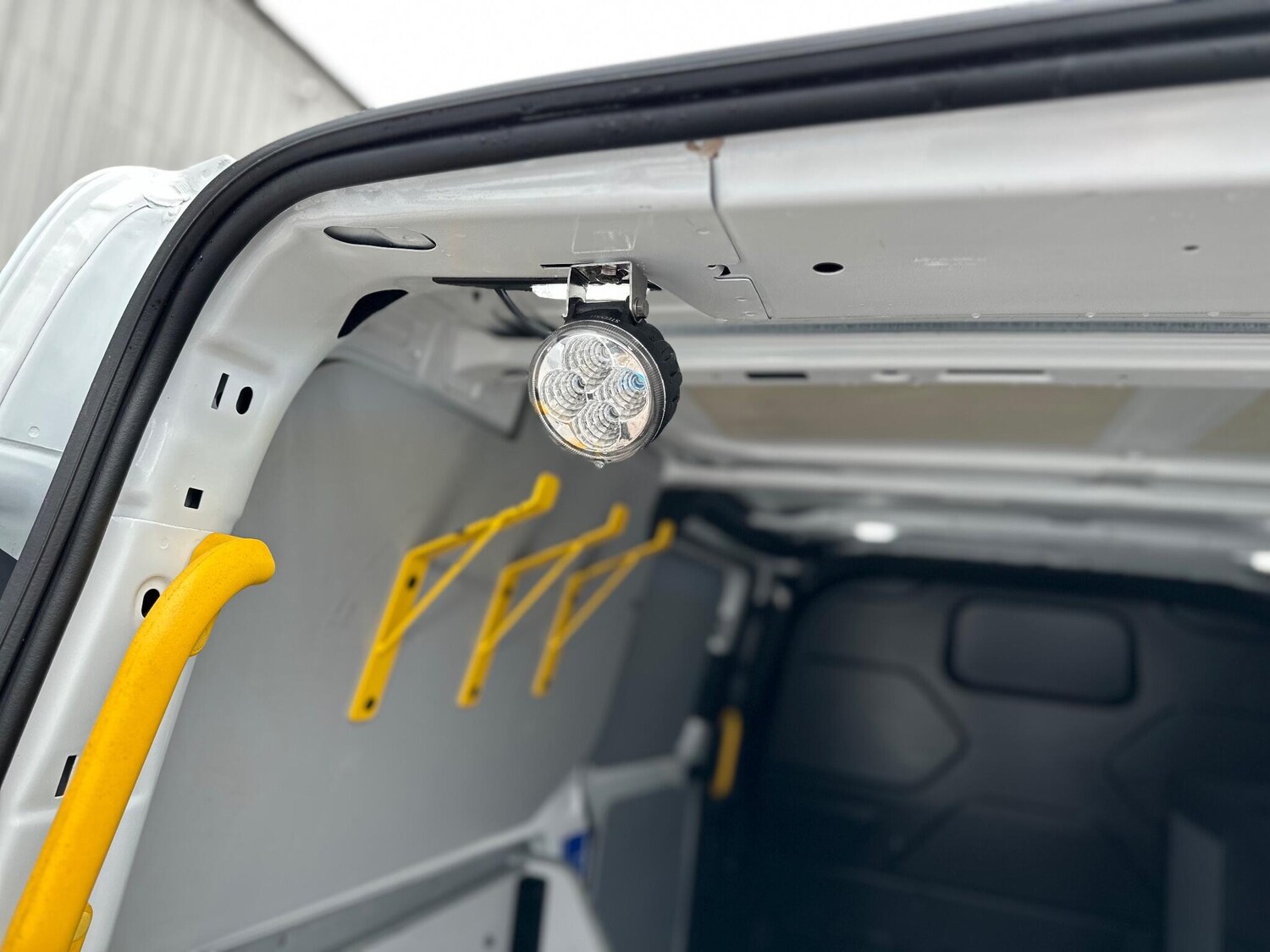 Used Ford Transit Custom 2018 for sale - 76337293: Photo 52