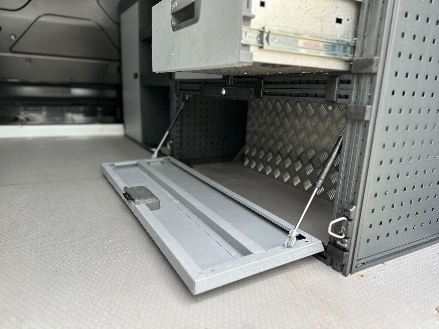 Used Ford Transit Custom 2018 for sale - 76337293: Photo 57