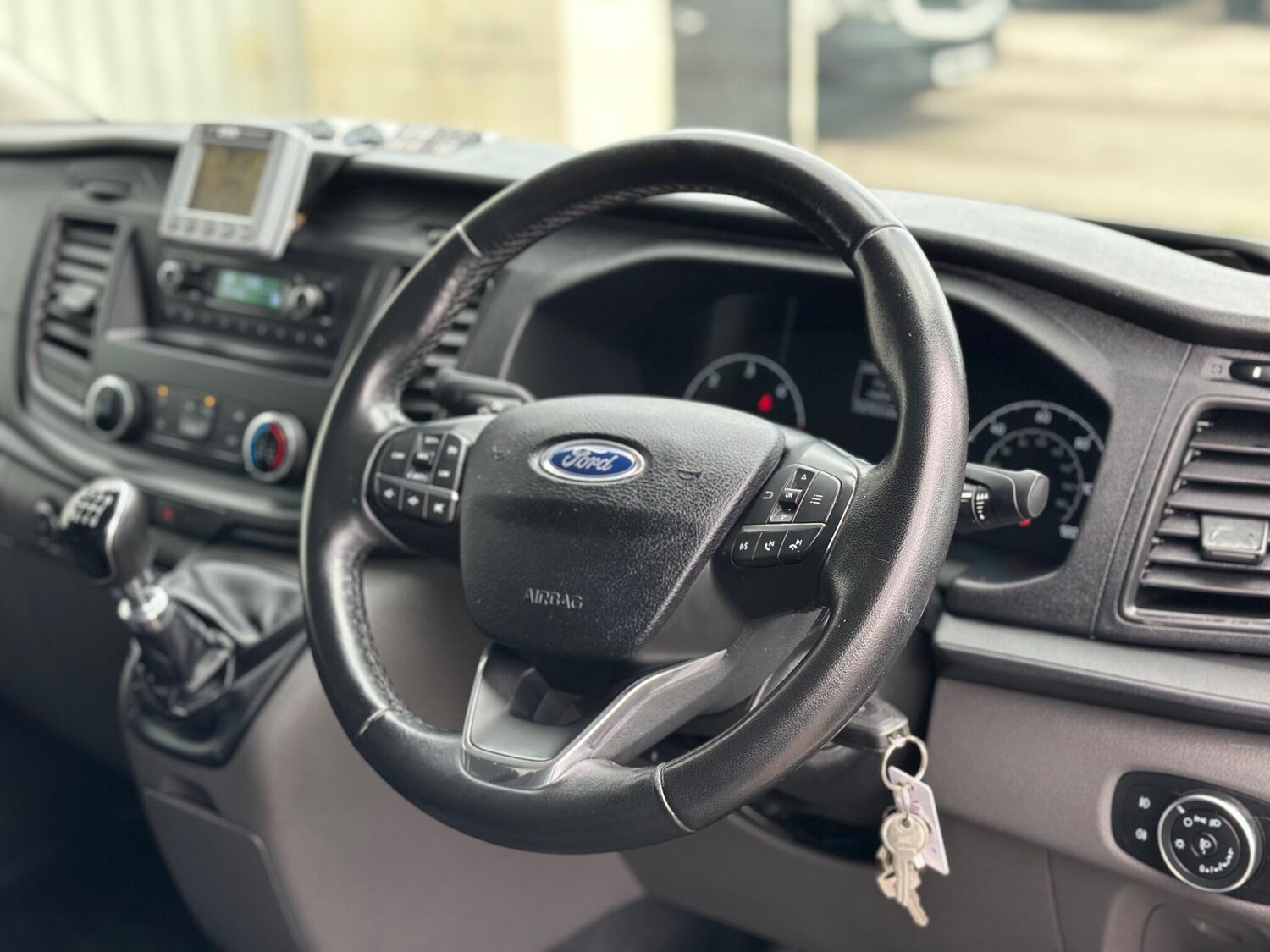 Used Ford Transit Custom 2018 for sale - 76337293: Photo 9