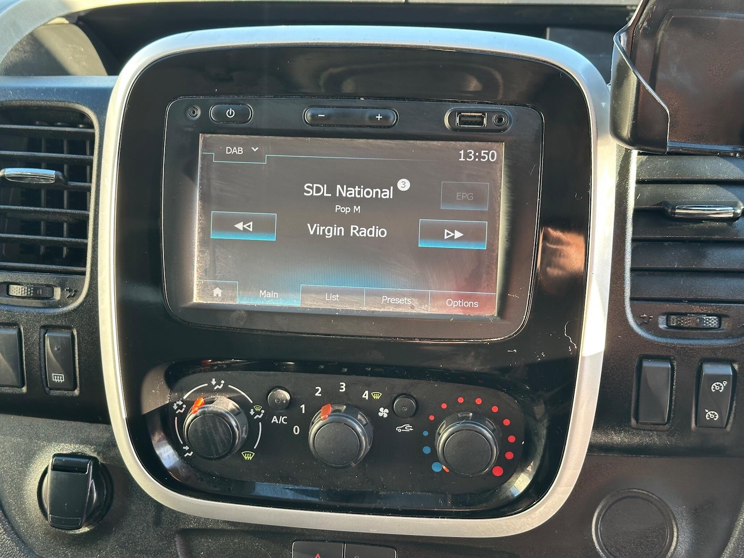 Used Renault Trafic 2016 for sale - 77203763: Photo 35