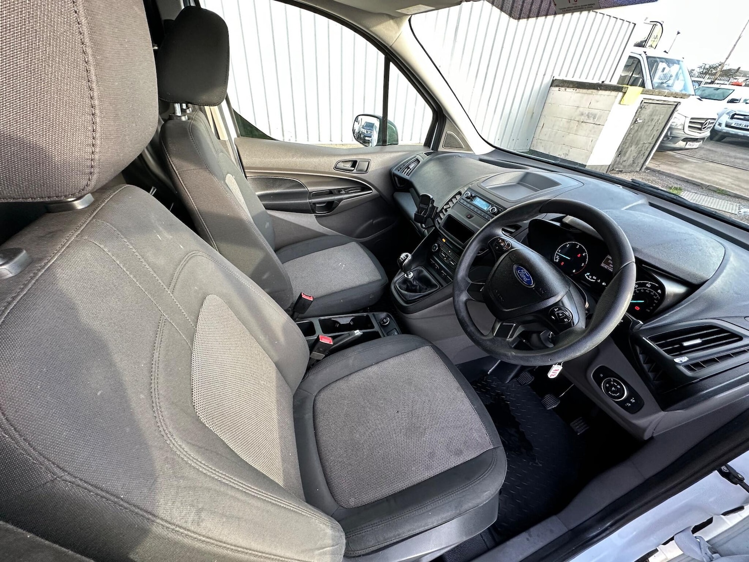 Used Ford Transit Connect 2019 for sale - 76839396: Photo 30