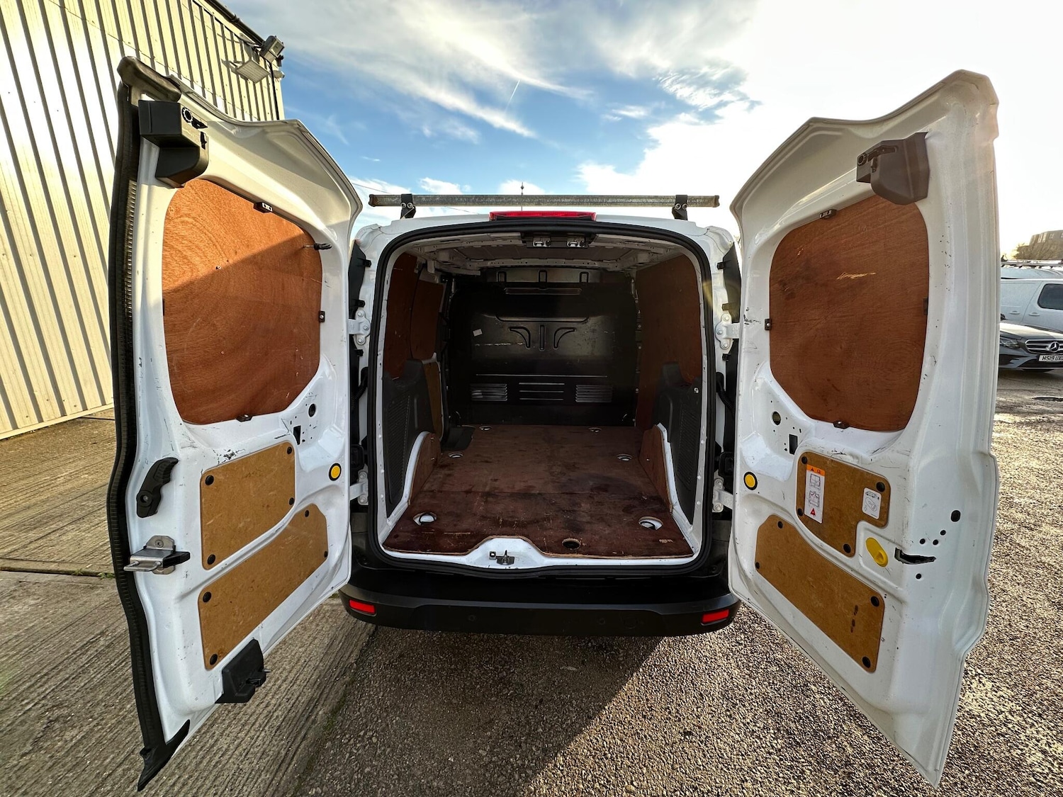 Used Ford Transit Connect 2019 for sale - 76839396: Photo 34