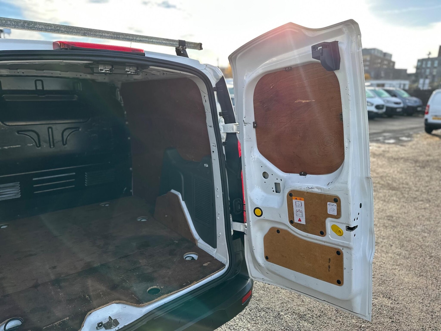 Used Ford Transit Connect 2019 for sale - 76839396: Photo 37