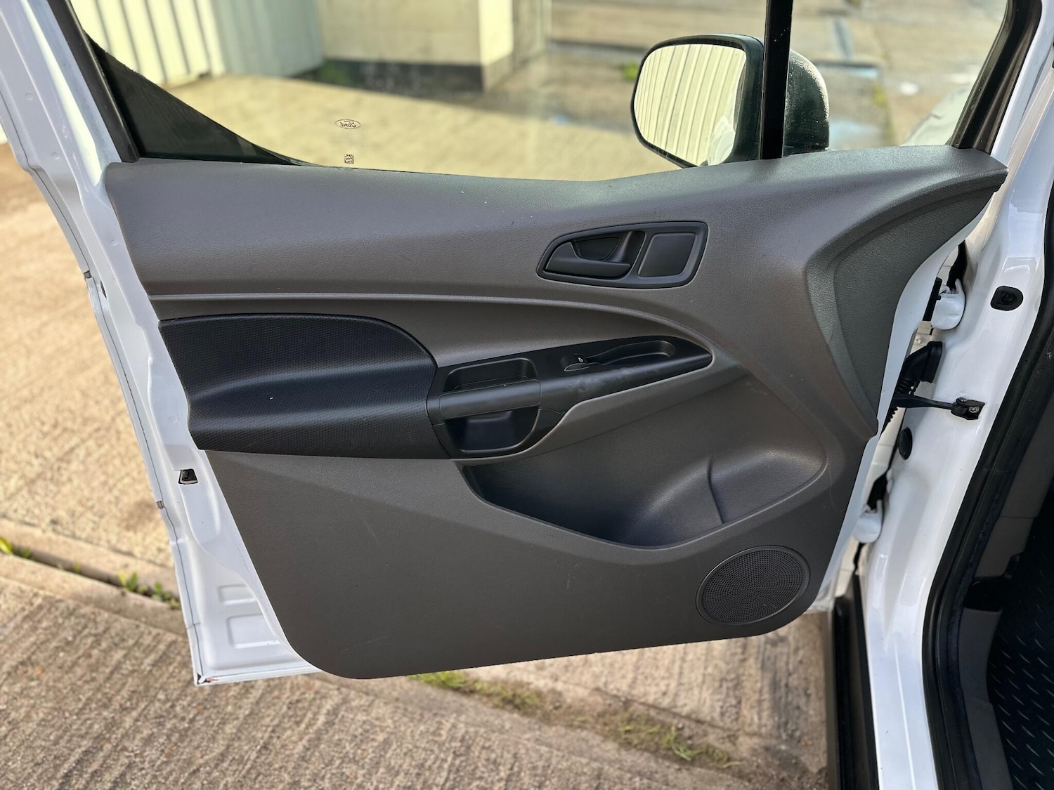 Used Ford Transit Connect 2019 for sale - 76839396: Photo 47