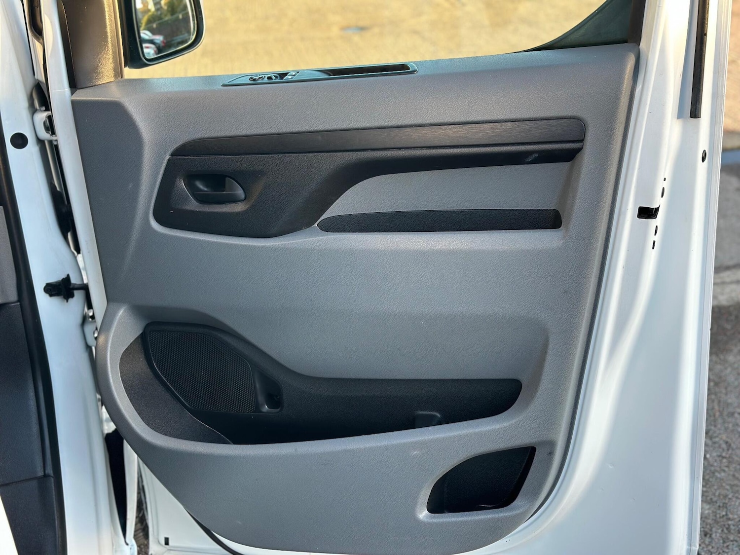 Used Vauxhall Vivaro 2022 for sale - 76994871: Photo 30