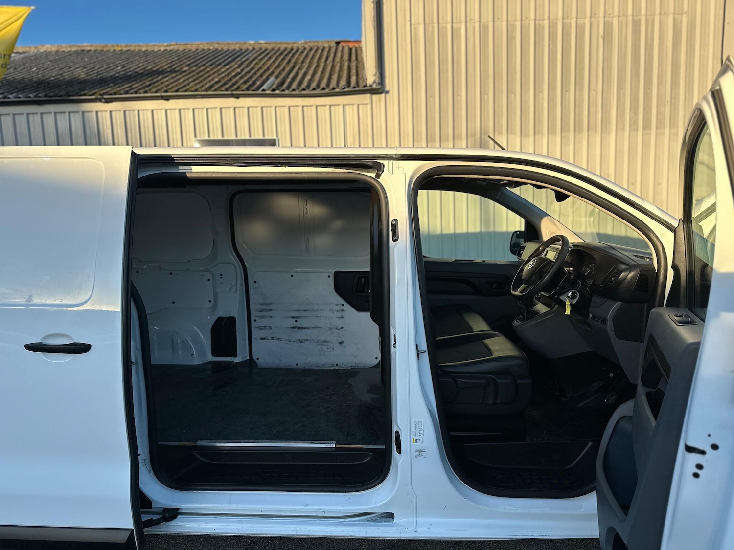 Used Vauxhall Vivaro 2022 for sale - 76994871: Photo 39