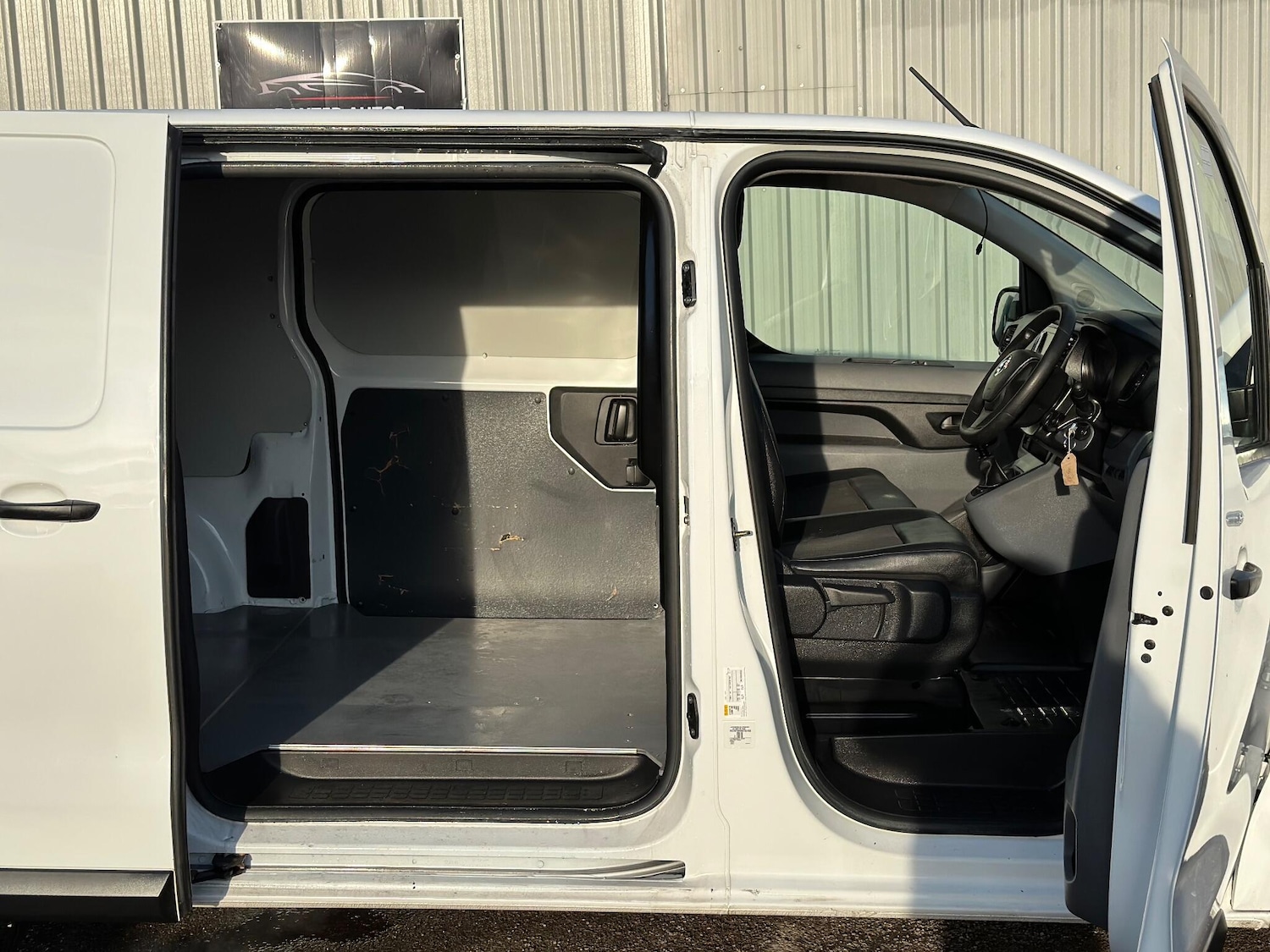 Used Vauxhall Vivaro 2021 for sale - 77237757: Photo 29