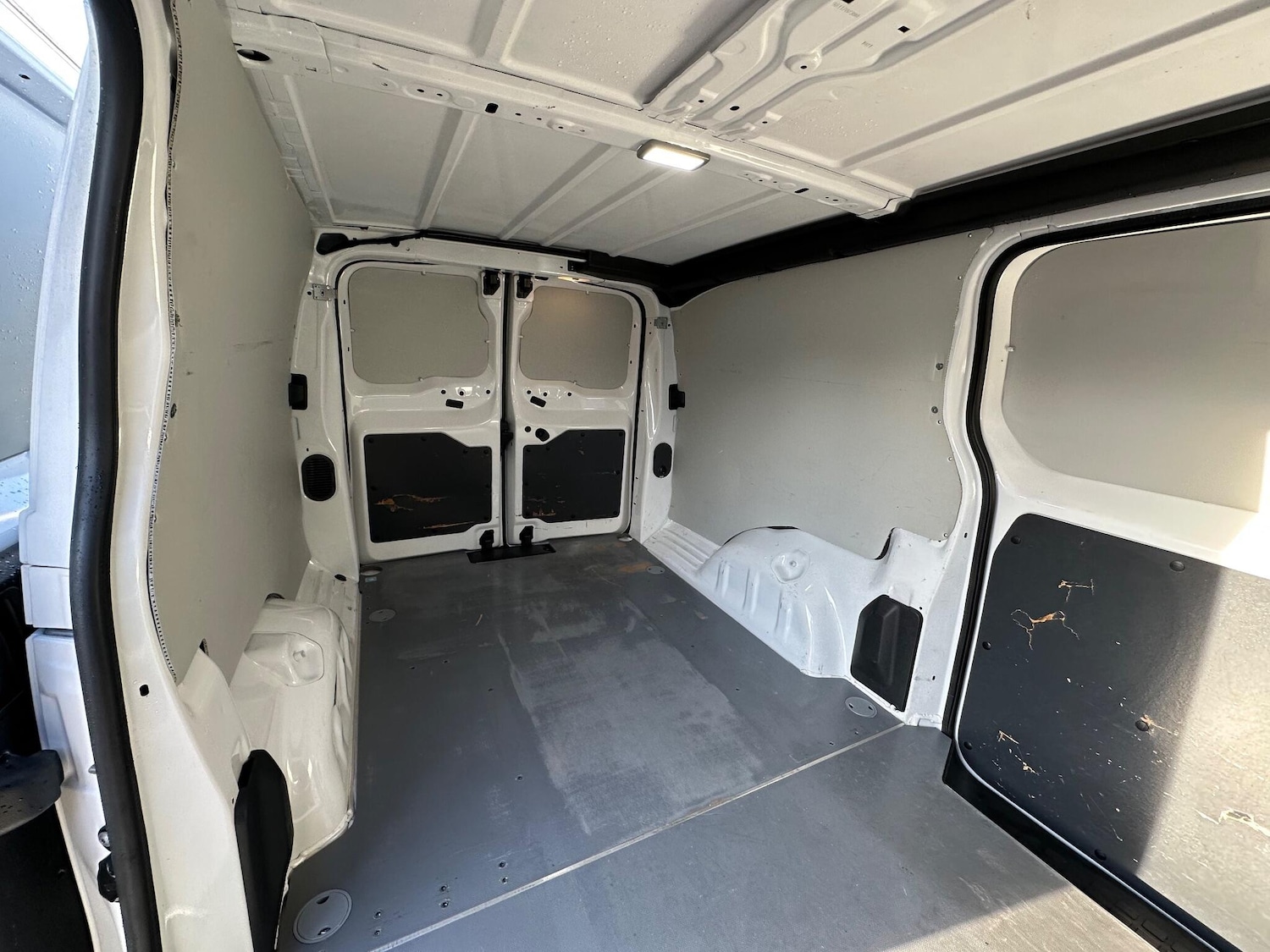 Used Vauxhall Vivaro 2021 for sale - 77237757: Photo 36