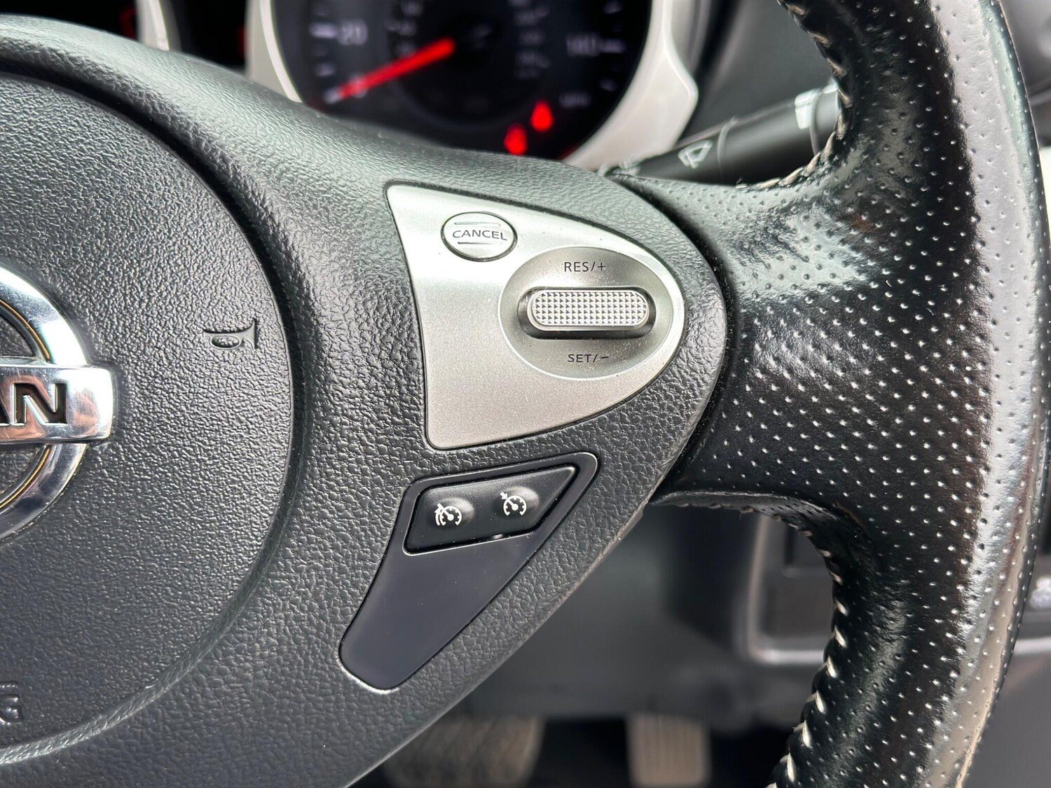 Used Nissan Juke 2015 for sale - 75915228: Photo 39