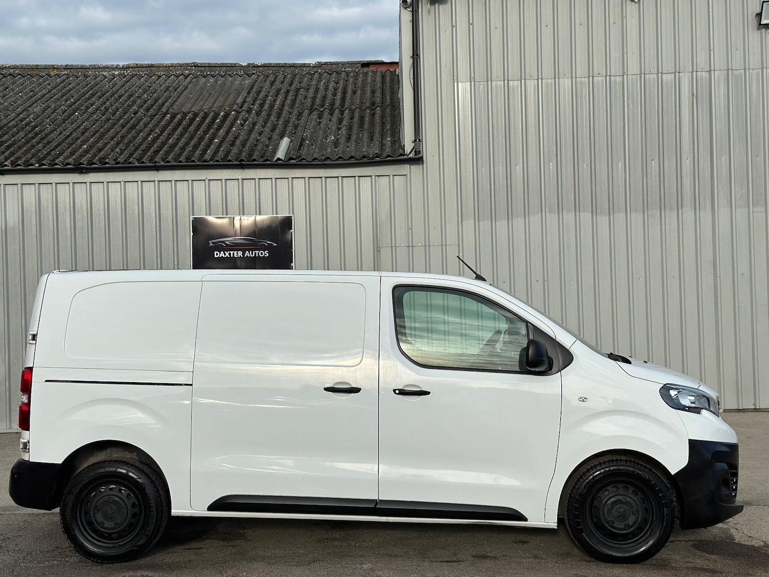 Used Peugeot Expert 2020 for sale - 76562437: Photo 20