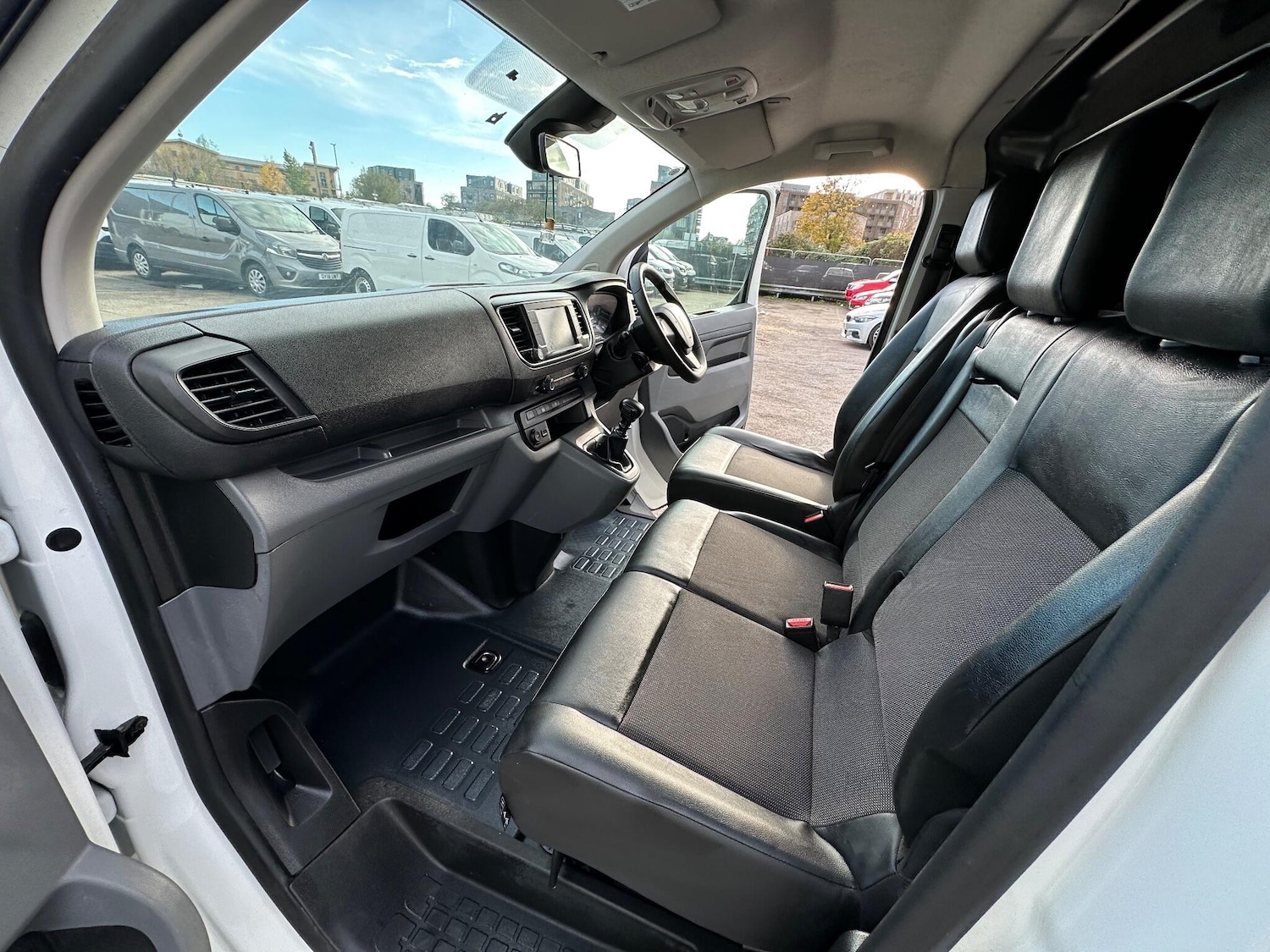 Used Peugeot Expert 2020 for sale - 76562437: Photo 29