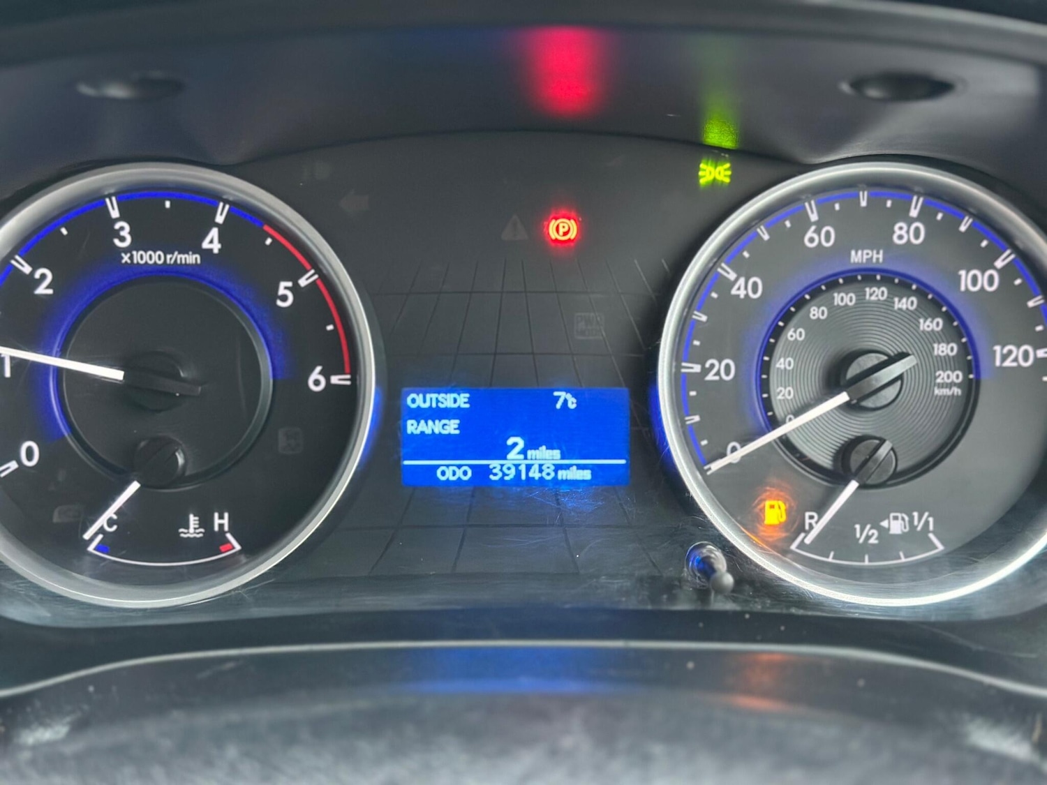 Used Toyota Hilux for sale - 77291294: Photo 12