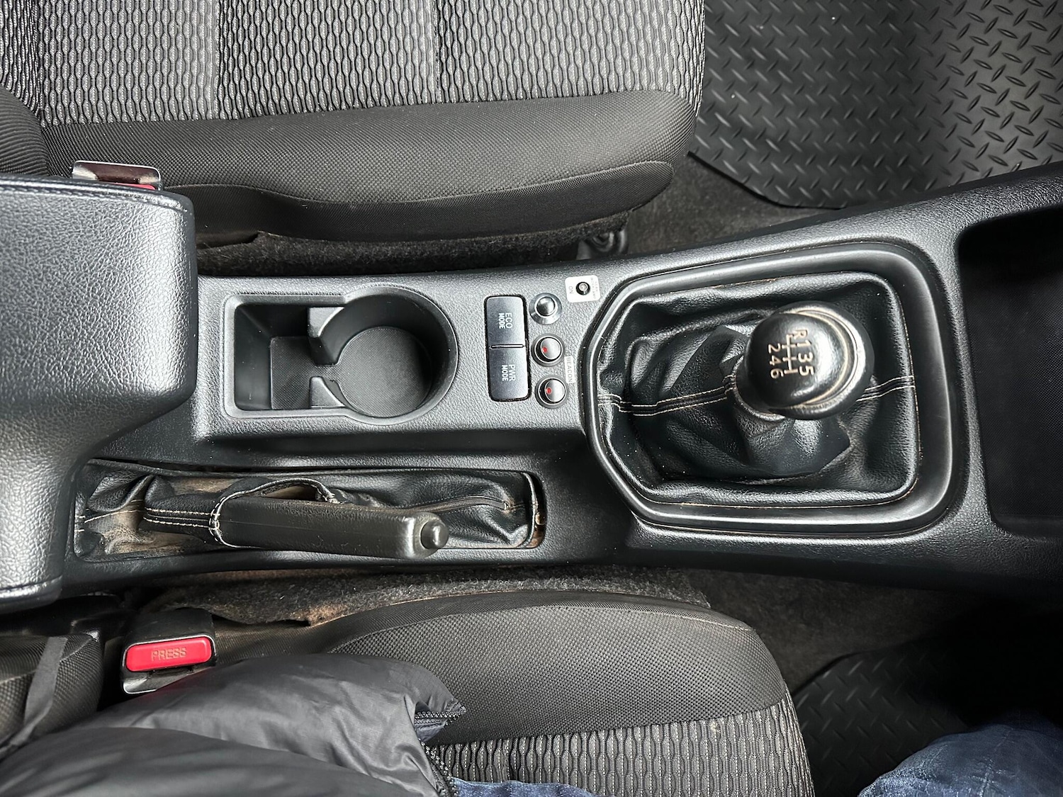 Used Toyota Hilux for sale - 77291294: Photo 35