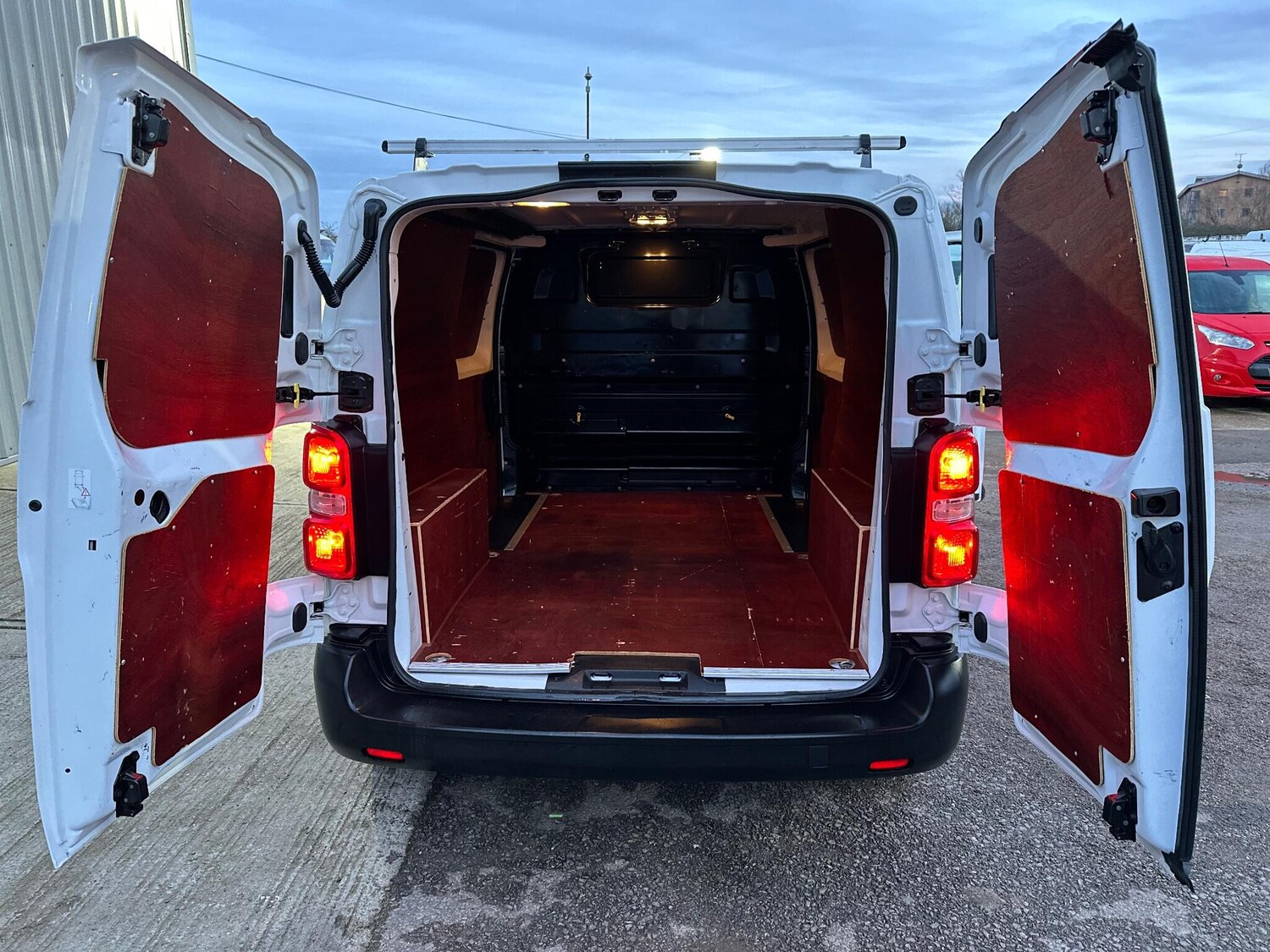 Used Citroen Dispatch 2022 for sale - 77396134: Photo 13