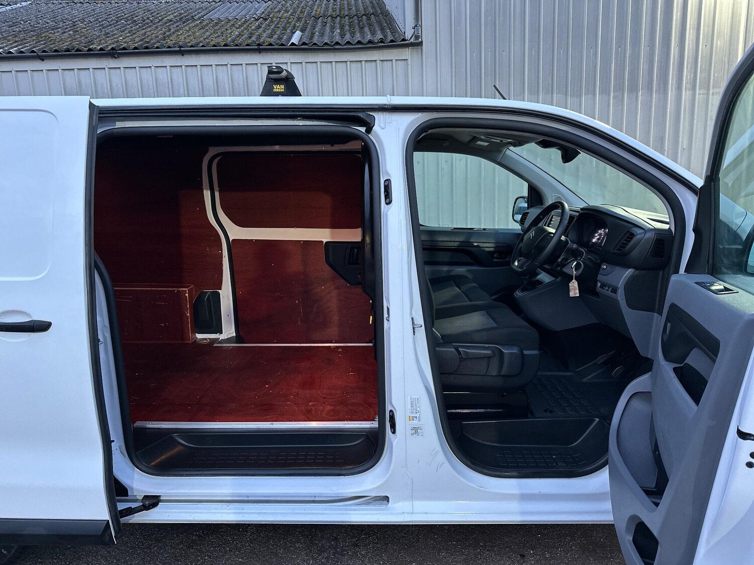 Used Citroen Dispatch 2022 for sale - 77396134: Photo 33