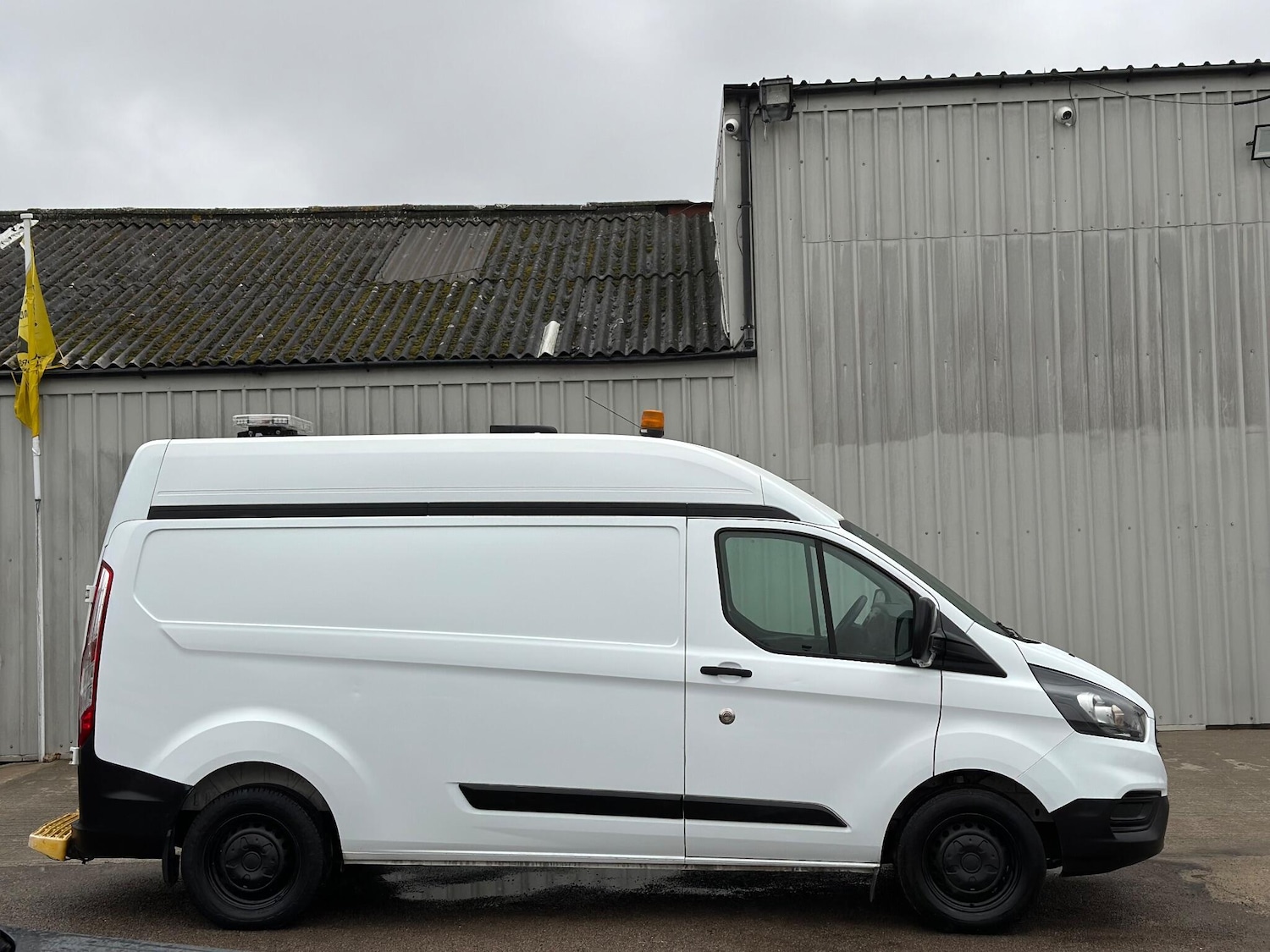 Used Ford Transit Custom 2018 for sale - 76990949: Photo 20