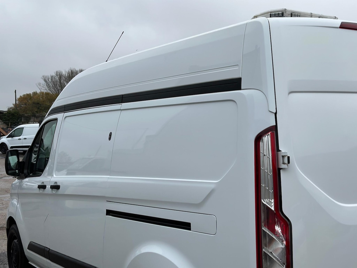 Used Ford Transit Custom 2018 for sale - 76990949: Photo 30