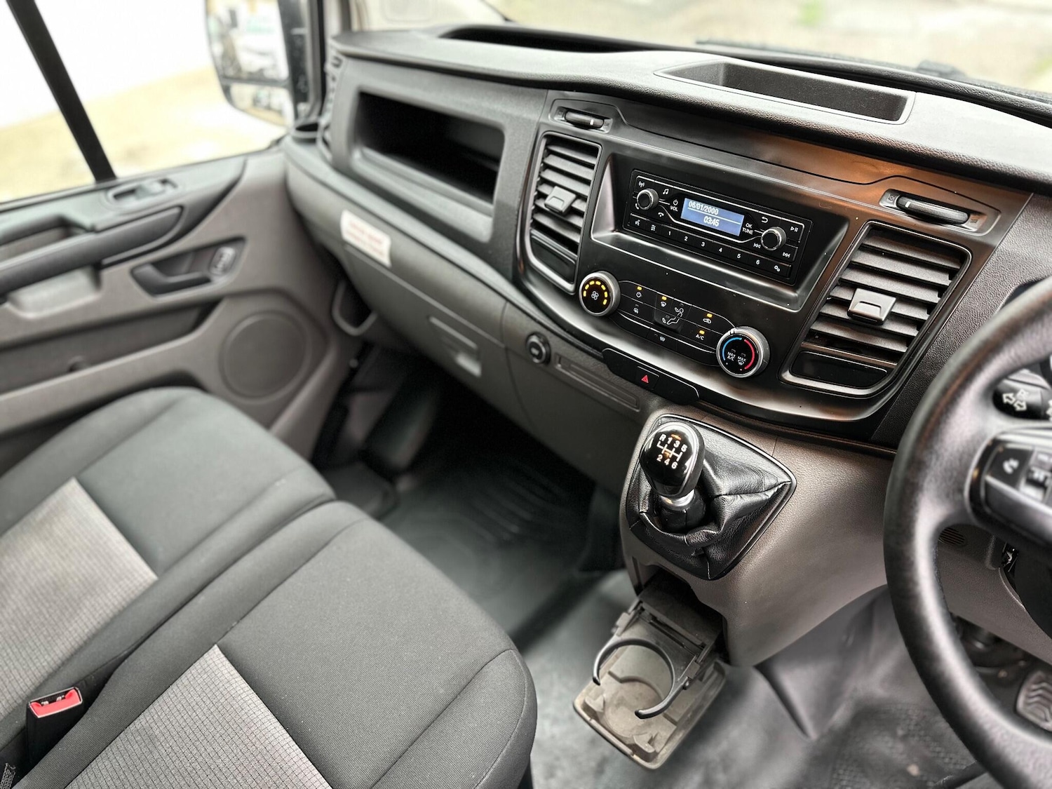 Used Ford Transit Custom 2018 for sale - 76990949: Photo 40