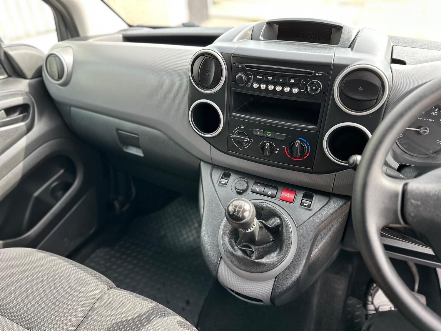 Used Peugeot Partner for sale - 78184965: Photo 39