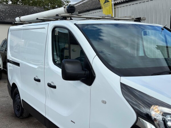 Used Vauxhall Vivaro 2016 for sale - 76060911: Photo 24
