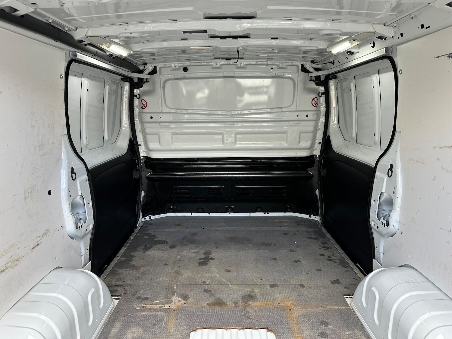 Used Vauxhall Vivaro 2016 for sale - 76060911: Photo 46