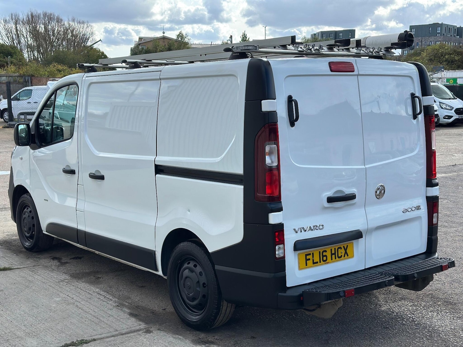 Used Vauxhall Vivaro 2016 for sale - 76060911: Photo 5