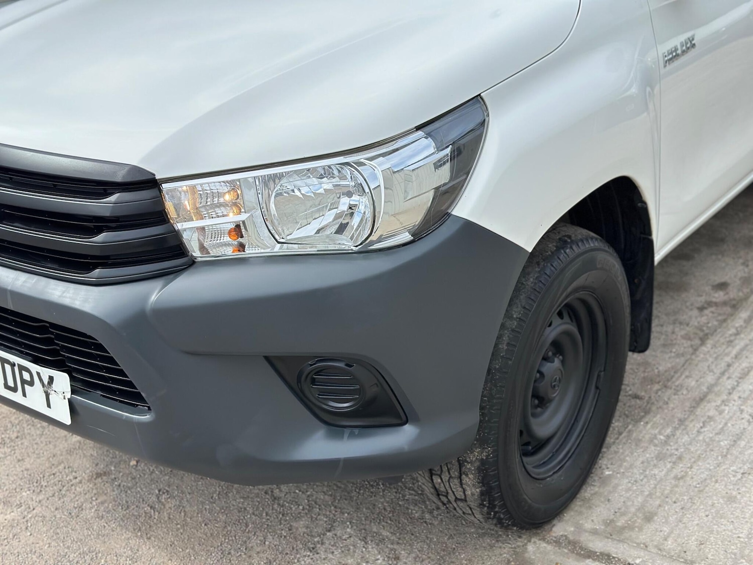 Used Toyota Hilux for sale - 78135770: Photo 27