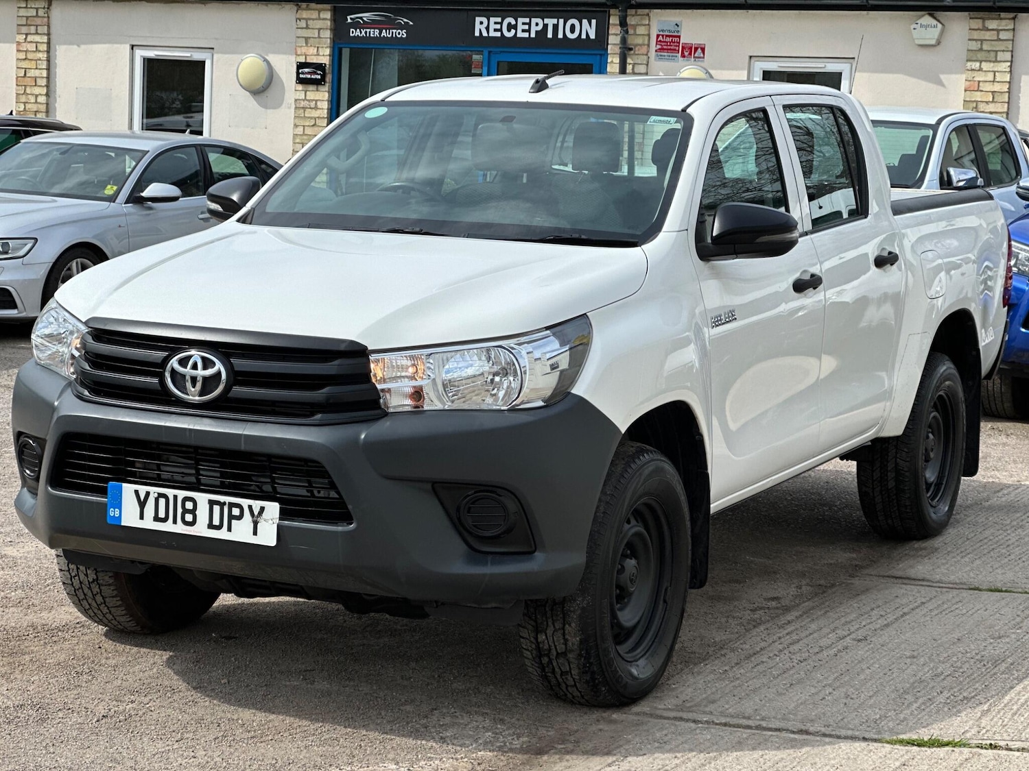 Used Toyota Hilux for sale - 78135770: Photo 3