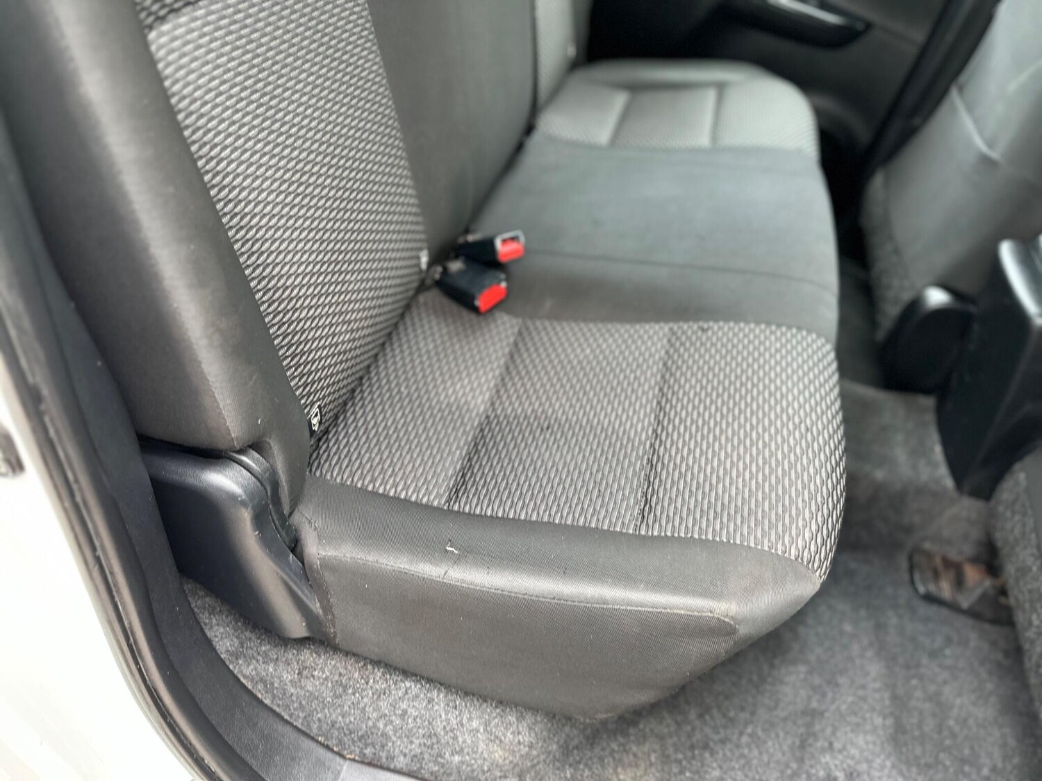 Used Toyota Hilux for sale - 78135770: Photo 41