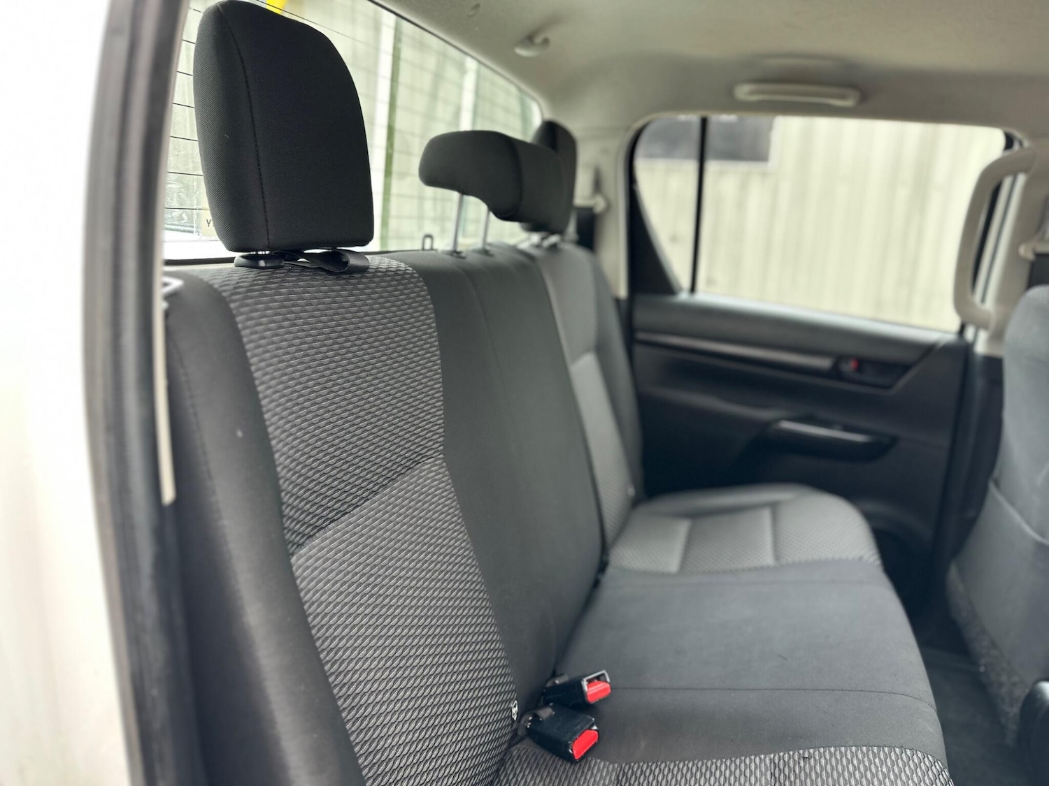 Used Toyota Hilux for sale - 78135770: Photo 44