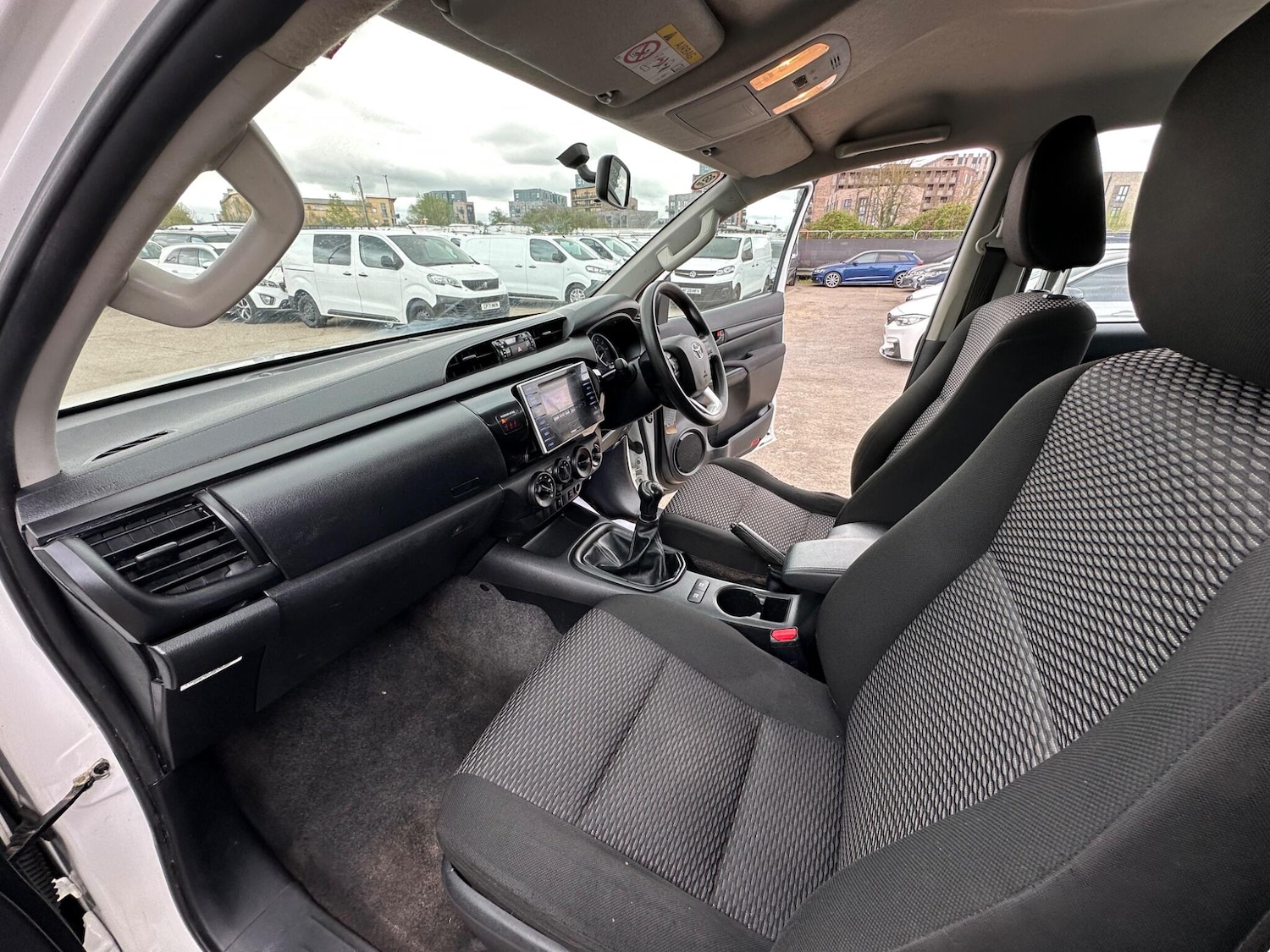 Used Toyota Hilux for sale - 78135770: Photo 57