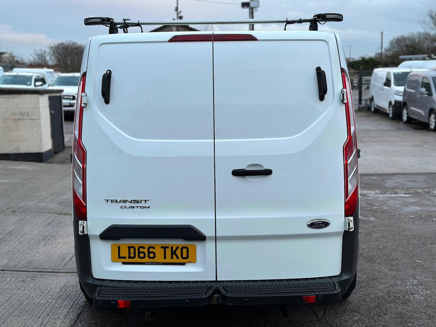 Used Ford Transit Custom 2016 for sale - 77305594: Photo 16