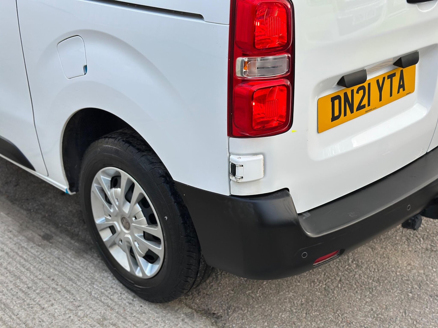 Used Vauxhall Vivaro for sale - 78057764: Photo 30