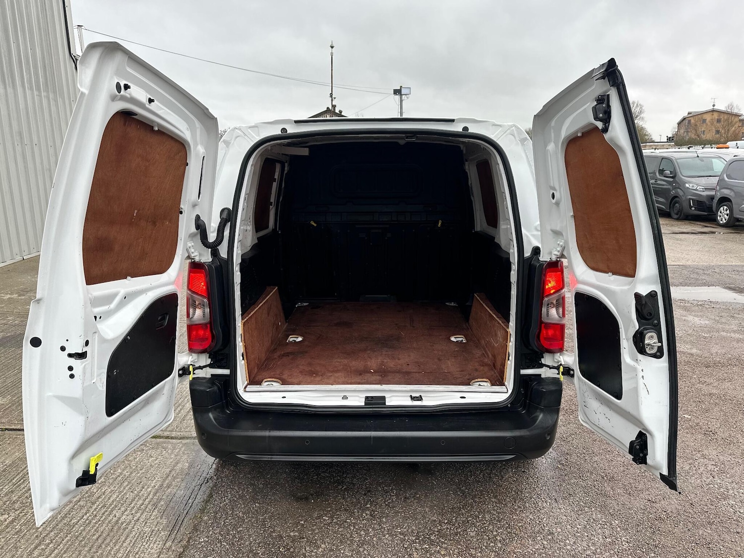 Used Citroen Berlingo 2019 for sale - 77909479: Photo 39