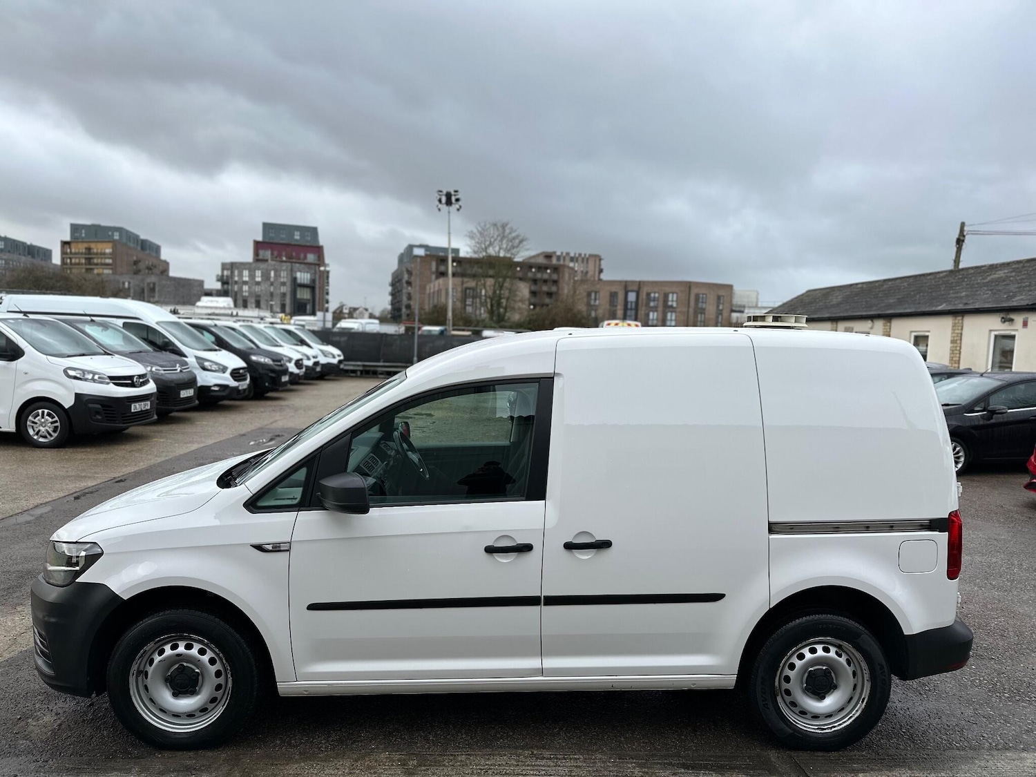 Used Volkswagen Caddy 2020 for sale - 77242521: Photo 18