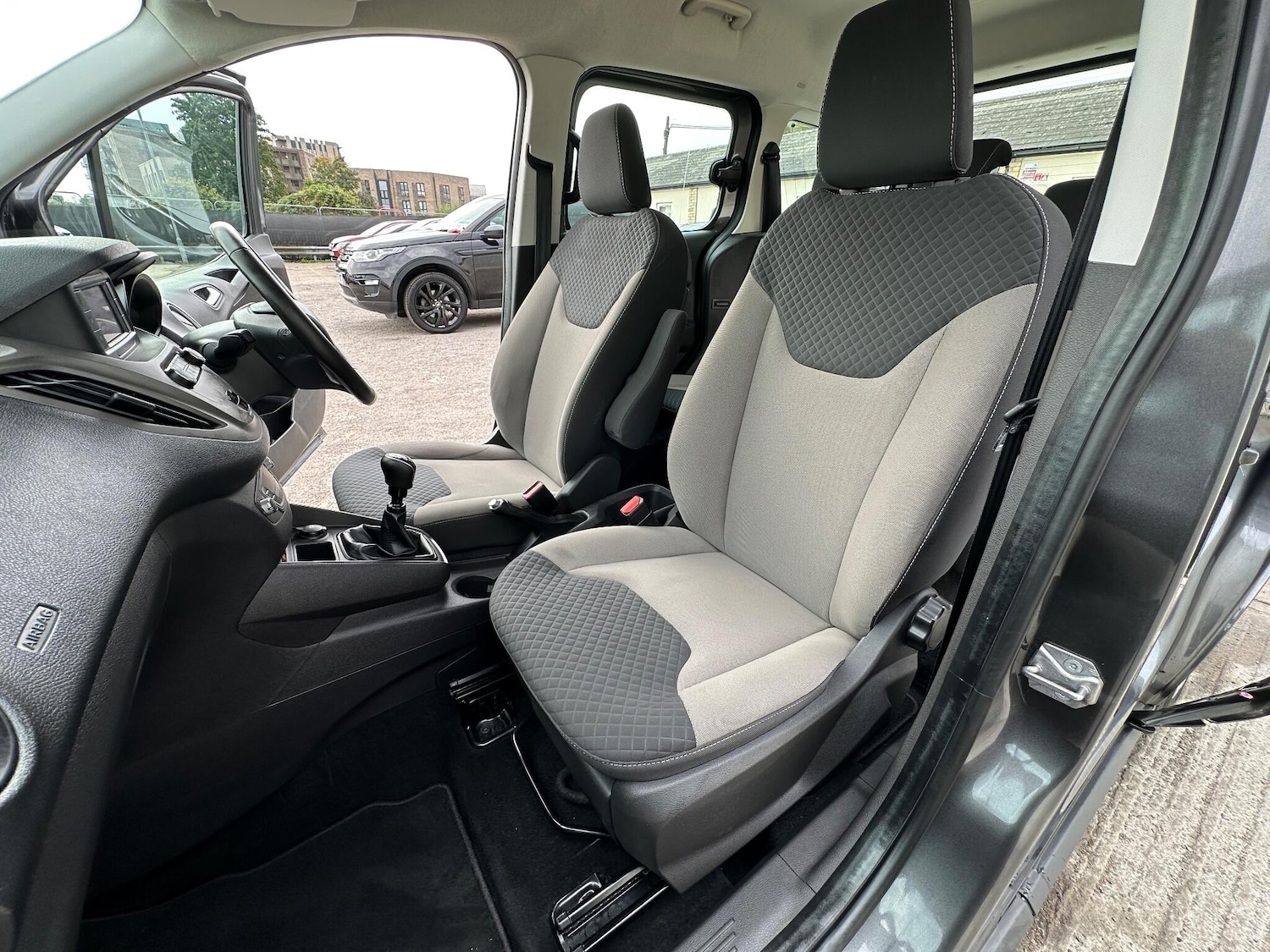 Used Ford Tourneo Courier 2019 for sale - 76521697: Photo 17