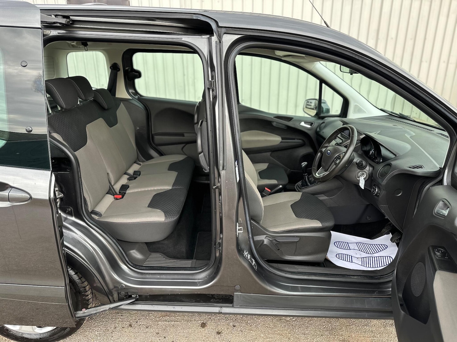 Used Ford Tourneo Courier 2019 for sale - 76521697: Photo 40