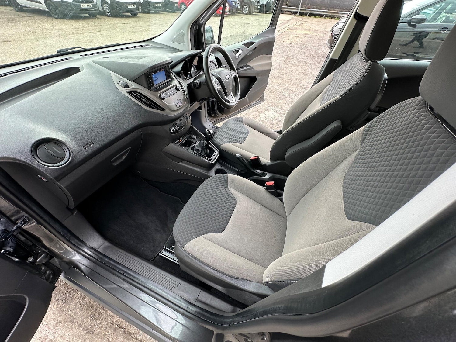 Used Ford Tourneo Courier 2019 for sale - 76521697: Photo 60