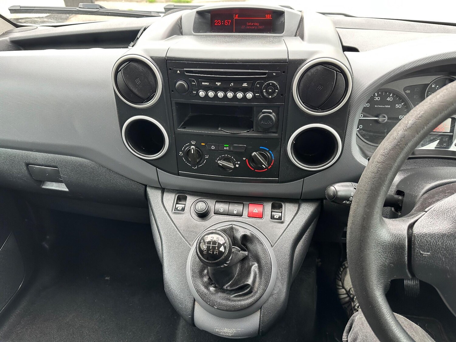 Used Citroen Berlingo 2014 for sale - 76094555: Photo 32