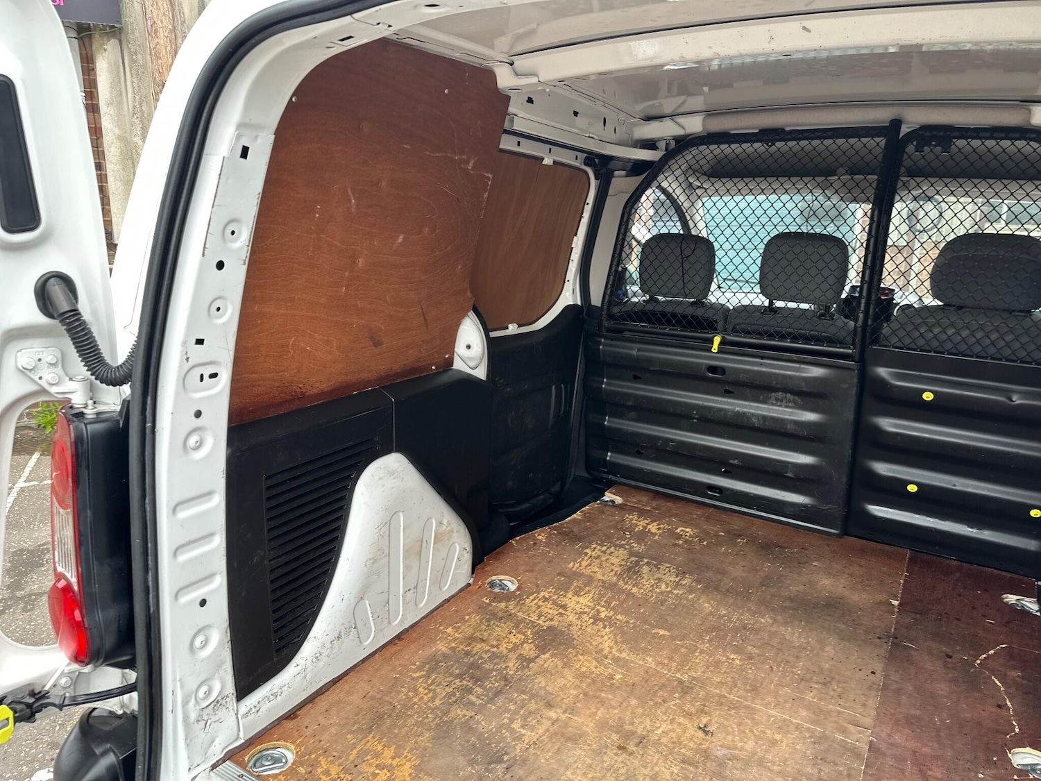 Used Citroen Berlingo 2014 for sale - 76094555: Photo 47