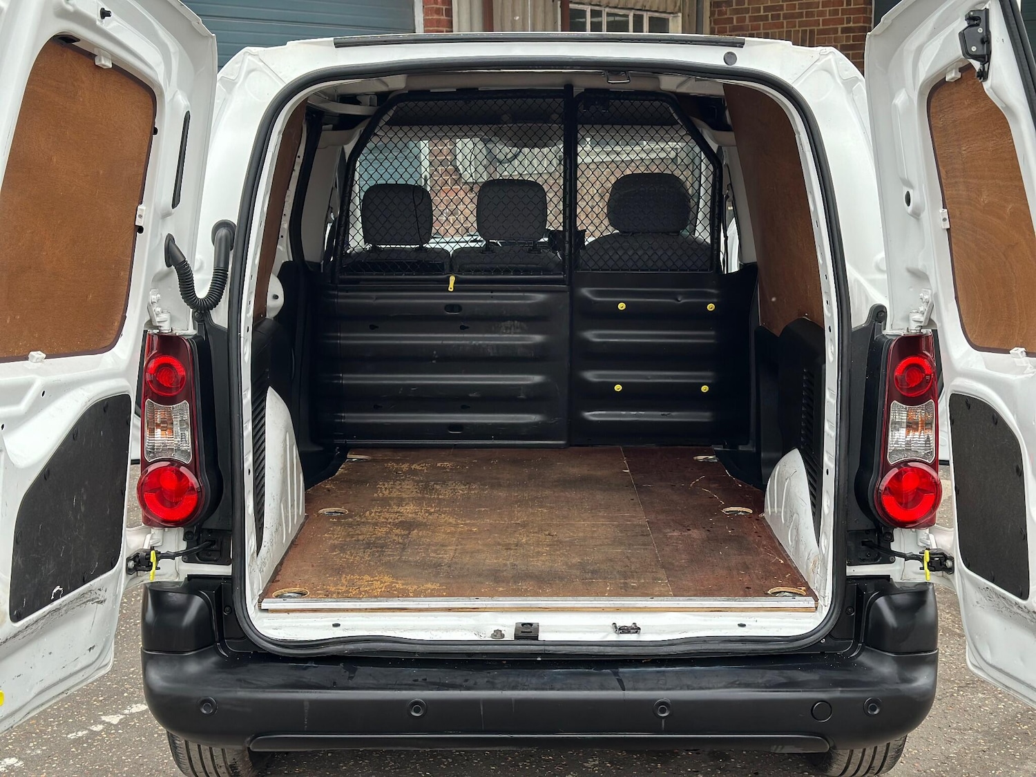 Used Citroen Berlingo 2014 for sale - 76094555: Photo 53