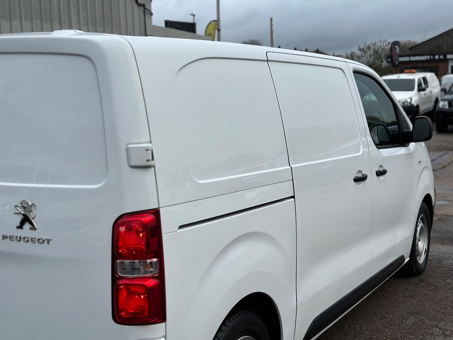 Used Peugeot Expert 2021 for sale - 76689384: Photo 28