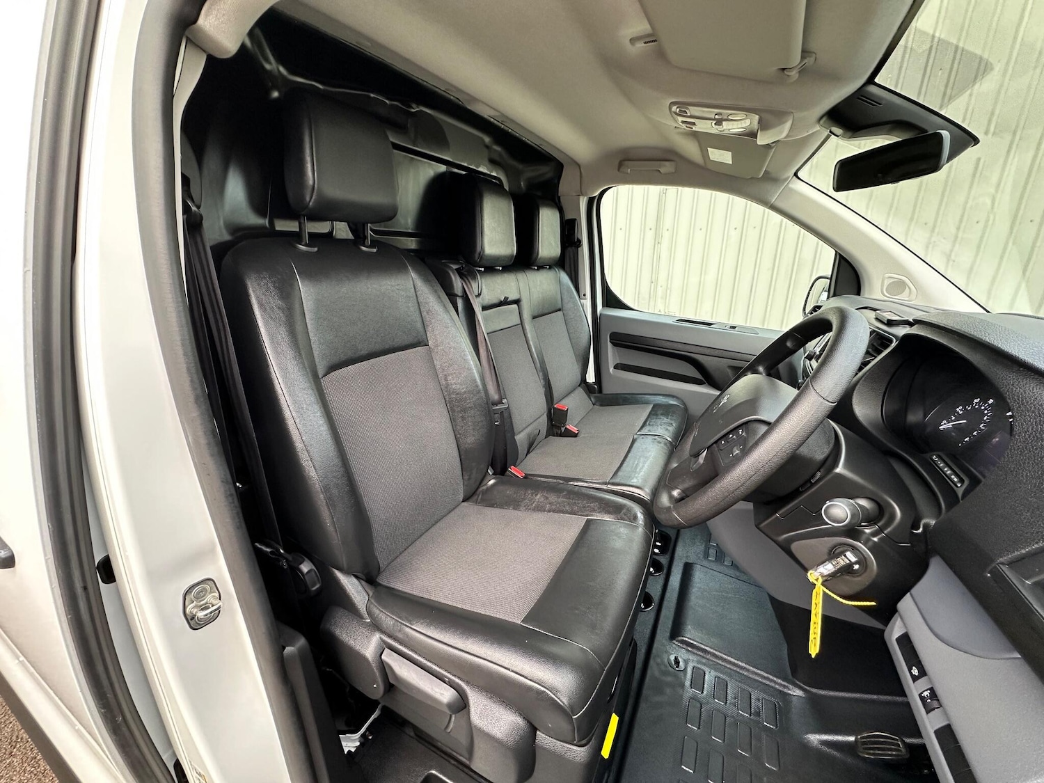 Used Peugeot Expert 2021 for sale - 76689384: Photo 33