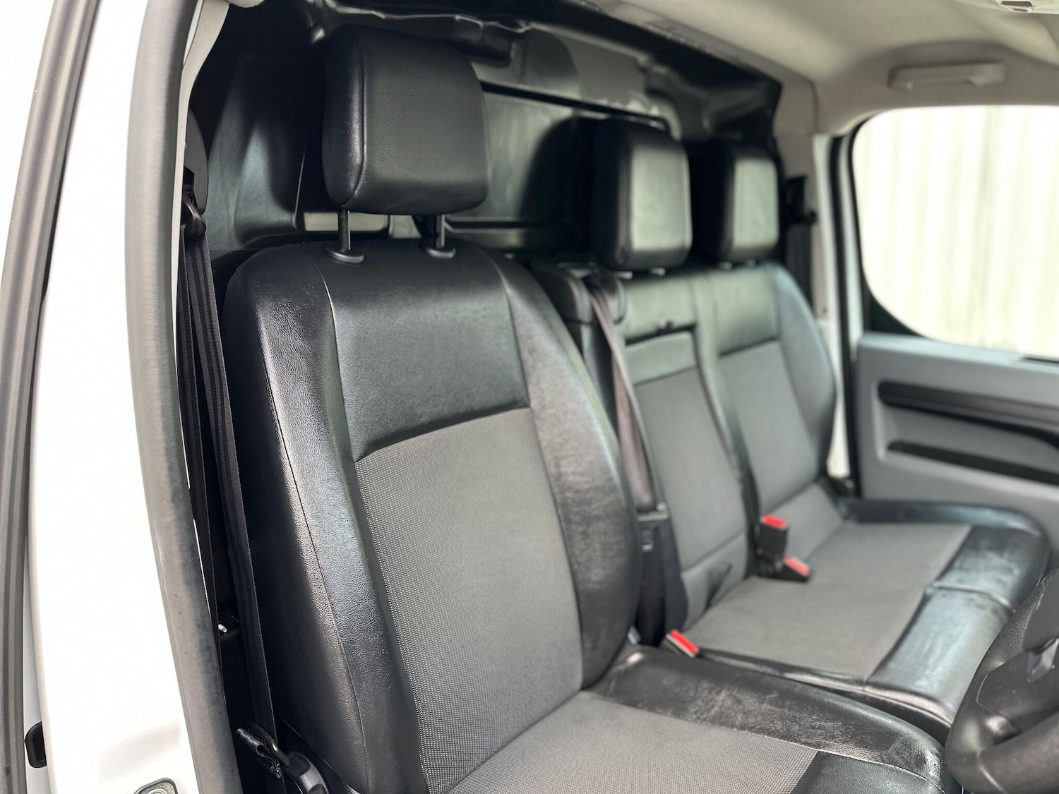 Used Peugeot Expert 2021 for sale - 76689384: Photo 35