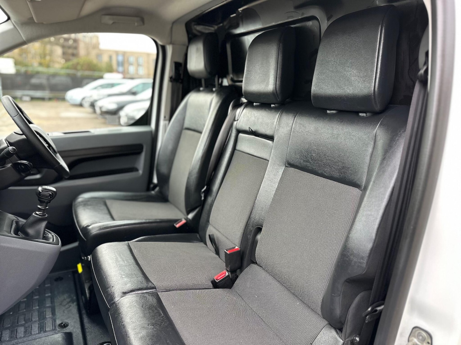 Used Peugeot Expert 2021 for sale - 76689384: Photo 53