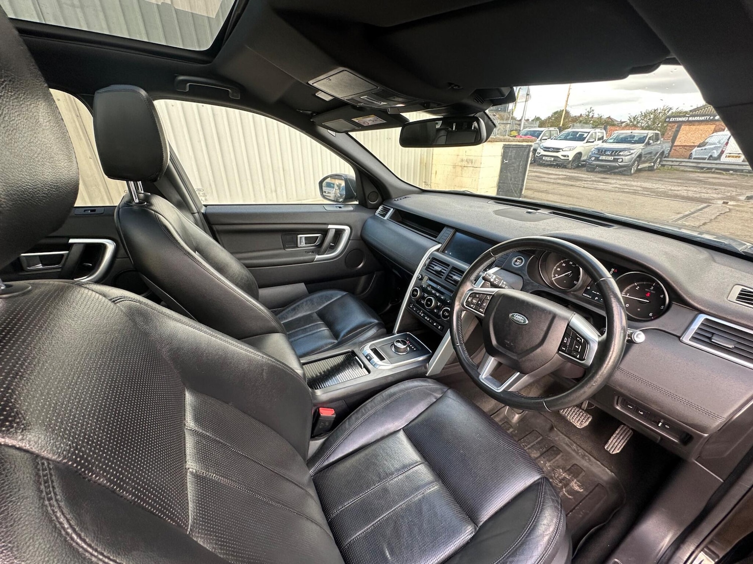 Used Land Rover Discovery Sport 2016 for sale - 75941706: Photo 36