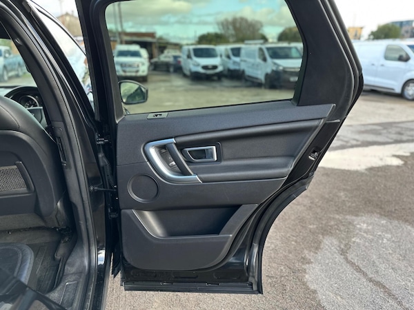 Used Land Rover Discovery Sport 2016 for sale - 75941706: Photo 48