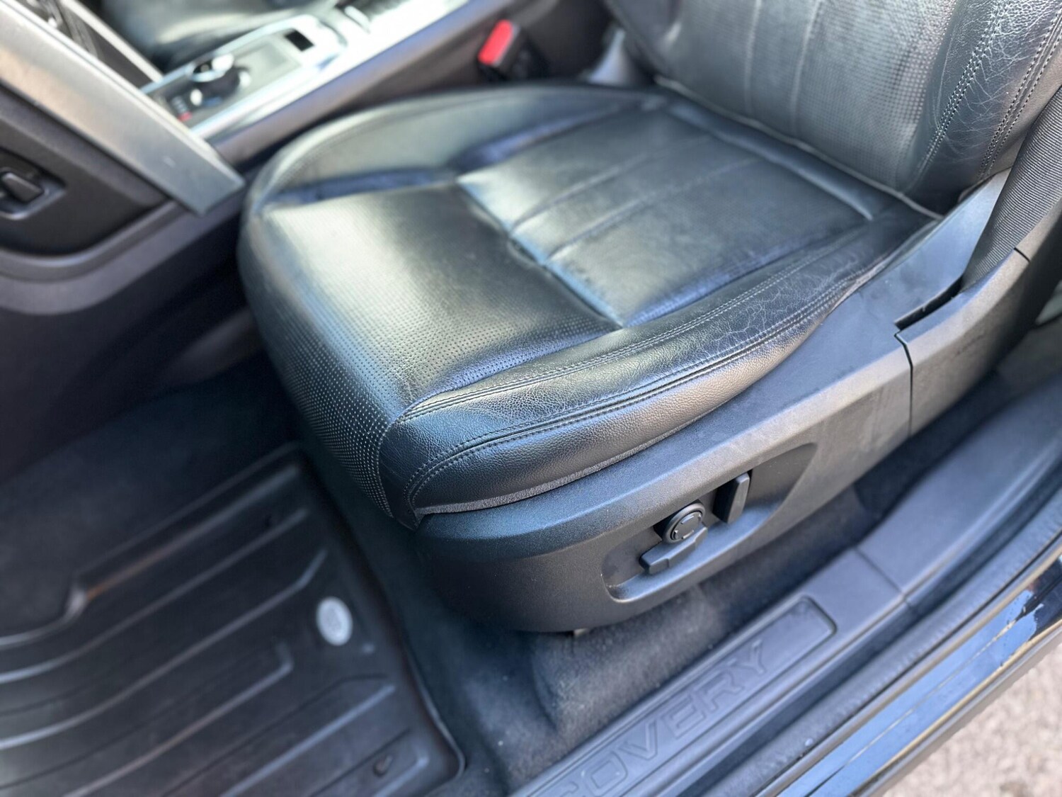 Used Land Rover Discovery Sport 2016 for sale - 75941706: Photo 64