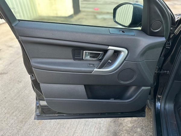 Used Land Rover Discovery Sport 2016 for sale - 75941706: Photo 66